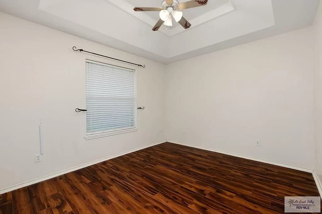Property thumbnail 8