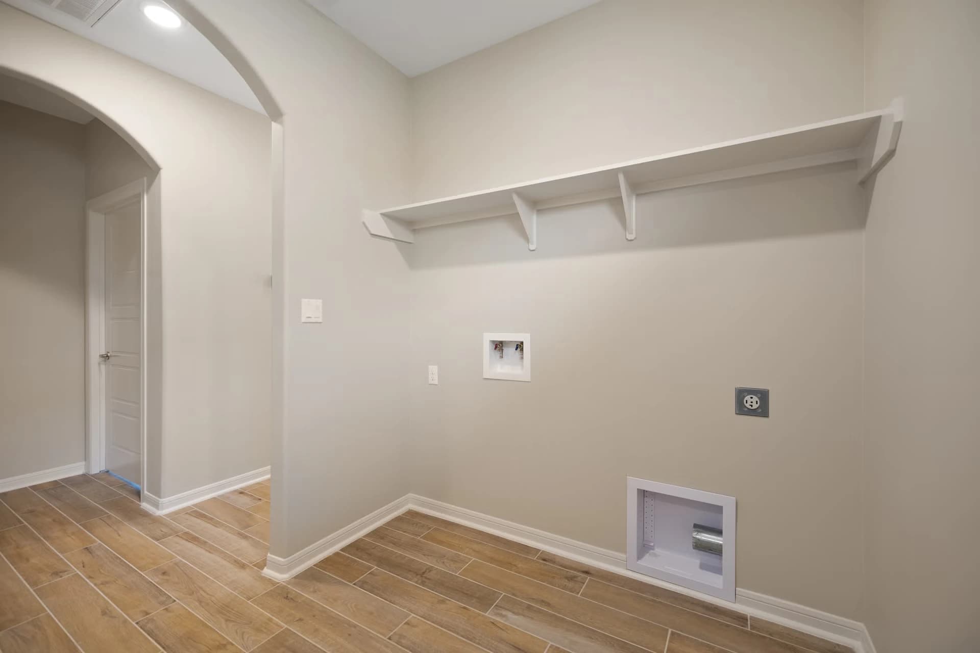 Property thumbnail 9